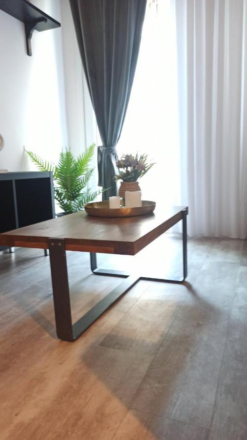 Down Town Luxurious Apartments アレクサンドルポリス エクステリア 写真